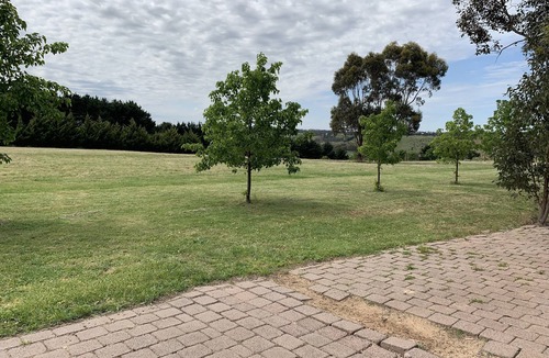 Wildwood House | Australian Country Retreat – Serenity & Bliss, 8 min to Melb Airport