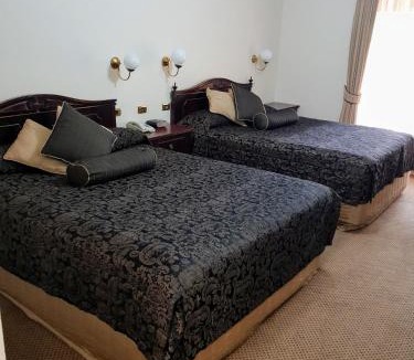Dubbo Hotel | Australian Heritage Motor Inn