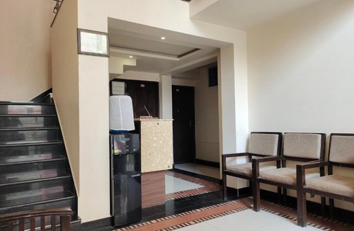 Mahmoorganj Bed & Breakfast | Avadh vihara Beds & Breakfast