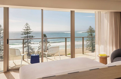 Mooloolaba Hotel | Avani Mooloolaba Beach Hotel