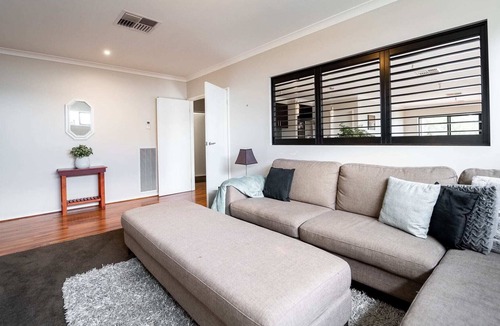 Golden Square House | Avant Garde Spacious Family Home