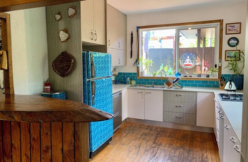 Dicky Beach House | Awesomely Unique & Fun Beach House with Self Contained Unit