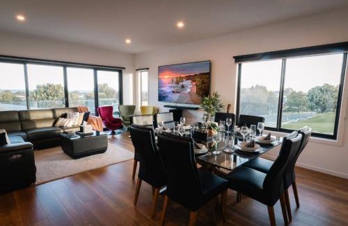 Apollo Bay House | Ayubo