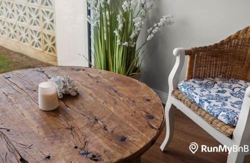 Hayborough House | Azure - Absolute Beachfront
