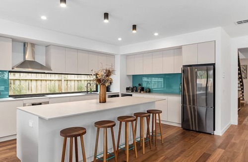 Dromana House | Azure Waters Dromana