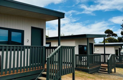 Bacchus Marsh Hotel | Bacchus Marsh Caravan Park