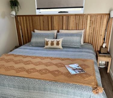 Northern Tasmania House | Badger's View Farmstay Cottage