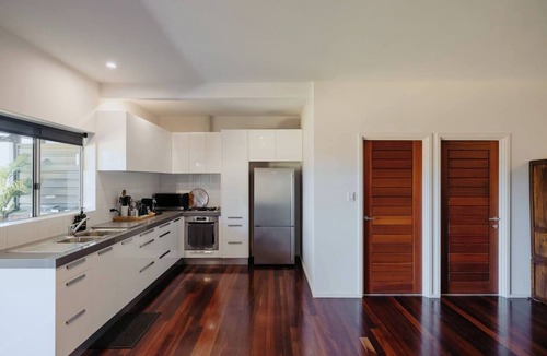 Rosa Brook House | Bailey Estate Margaret River Lakeside Stay