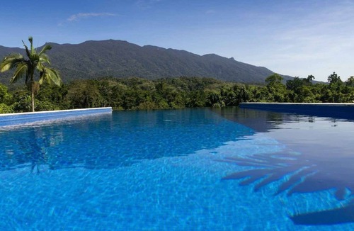 Miallo House | Bali HainA private retreat on acreage, close to town, ocean & the rainforest