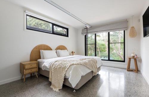 Balnarring Beach House | Bali Hi Walk to Beach