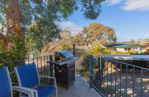 Jindabyne House | Banjo's Way 2 - 2/23 Banjo Paterson Cres