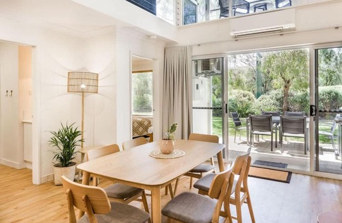 Quindalup Villa | Banksia at Whitesands - Loft-Style Living by the Bay