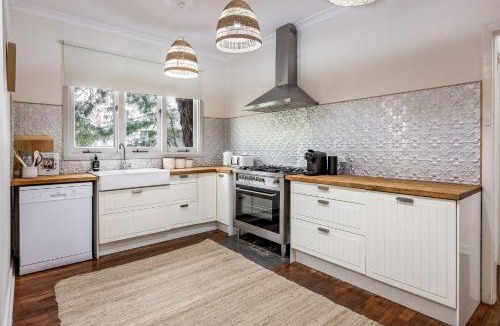 Geographe House | Barefoot Beach Cottage - Busselton