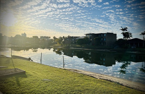 Mooloolaba Apartment | Barooga1- Mooloolaba Canal Front