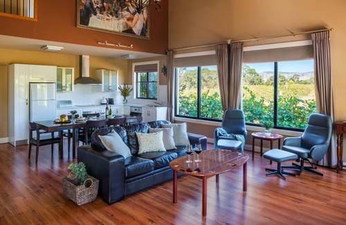 Lyndoch Cottage | Barossa Shiraz Estate