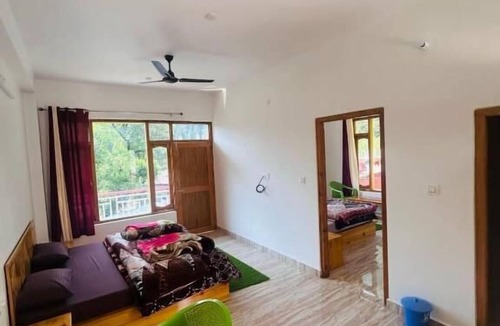 Barot Hotel | Barot Palace