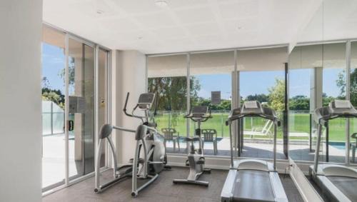 Bulimba Apartment | Barramul on the Park with Pool & Gym Access