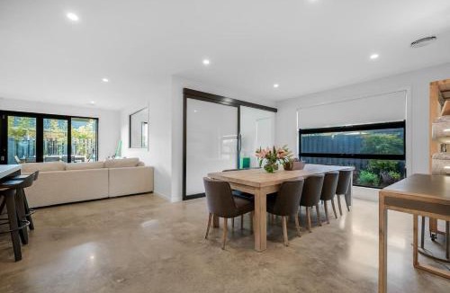 Barwon Heads House | Barwon River retreat