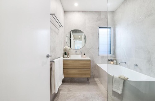 Bargara House | Basalt Beach House