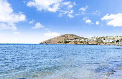 Encounter Bay House | Battye Cottage Beautiful Sea Views All Year Round