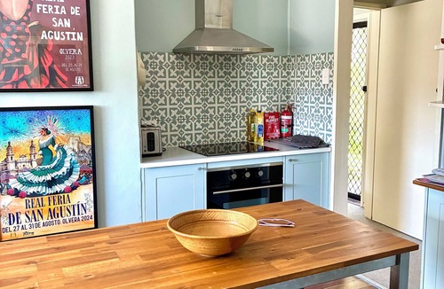 Clare House | Baxter's Vintage Chic BnB