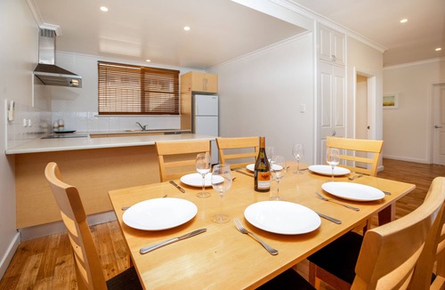 Port Lincoln Apartment | Bay 10 Accommodation