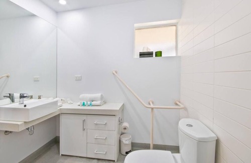 Lorne Apartment | Bay View Ocean Views