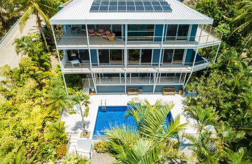 Shute Harbour Apartment | Baybliss Studio 1