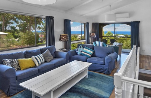 Huskisson House | Baycation House Huskisson by Book Jervis Bay