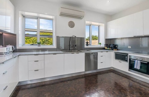 Bendigo Apartment | Bayne St Studio
