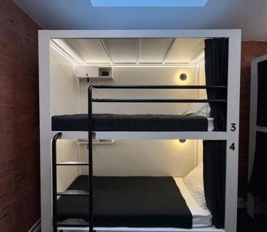 St Kilda Hostel | Bayside House