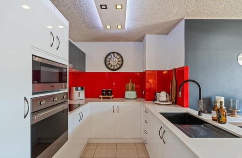 Torquay Apartment | Bayside King Pad