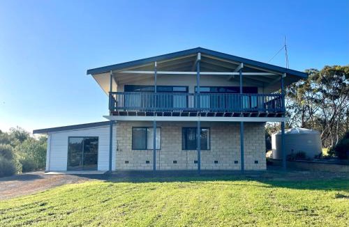 Brownlow Ki House | Bayview Heights