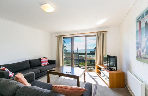 Lorne Apartment | Bayview Number Two