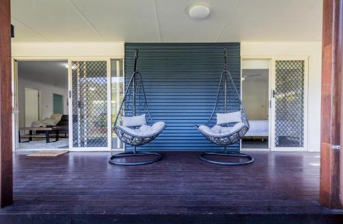 Agnes Water House | Bayview Pet-Friendly Fenced Yard Walk to Beach