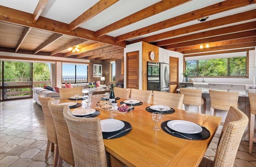 Mount Martha House | Bayview Retro - Garden Patio, Games, Beach