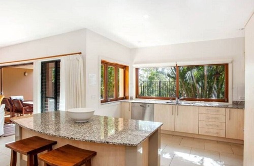 Byron Bay Apartment | Bayvilla 3 at Belongil Beach