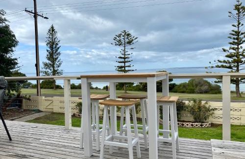 Kingscote House | Baywater