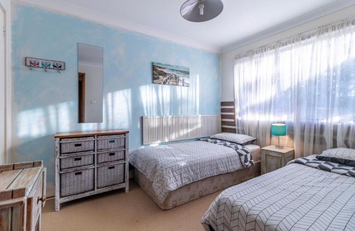 Berrara House | Beach and Bush Getaway