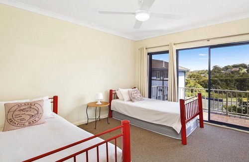 Wamberal House | Beach Break | Accom Holidays