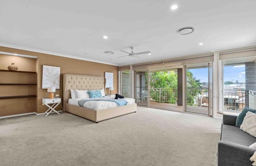 The Entrance North House | Beach Break Hideaway