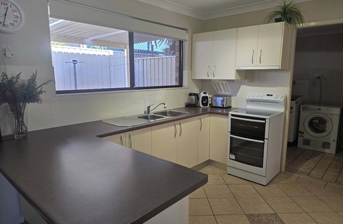 Mollymook Condo | Beach Breeze at Mollymook near Beach