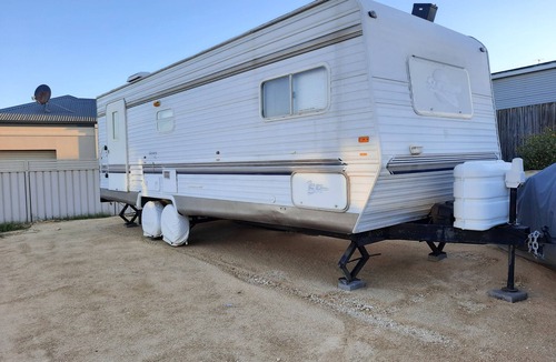 Halls Head House | Beach Caravan - 200m walk to a lovely safe beach.