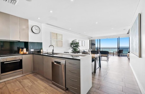 Sunrise Beach Apartment | Beach Chalet 7 - Coastal Bliss at Sunrise Beach