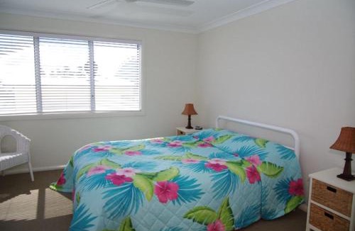 Crescent Head House | Beach Club 2, 5 Gowing Street