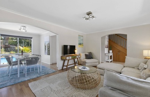 Aldinga House | Beach Cottage in Pt Willunga