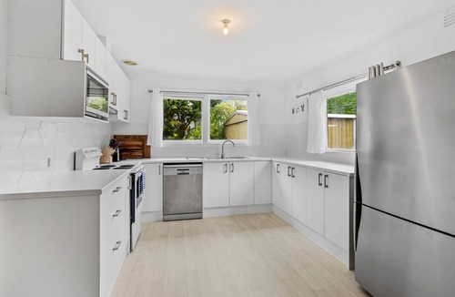 Flinders House | Beach cottage in heart of Flinders