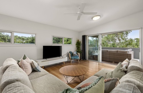 Aireys Inlet House | Beach Escape Meets Bush Retreat