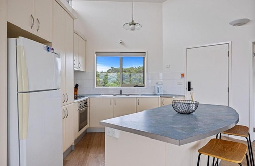 Sandy Point Apartment | Beach Escape Penthouse 1 bedroom apartment