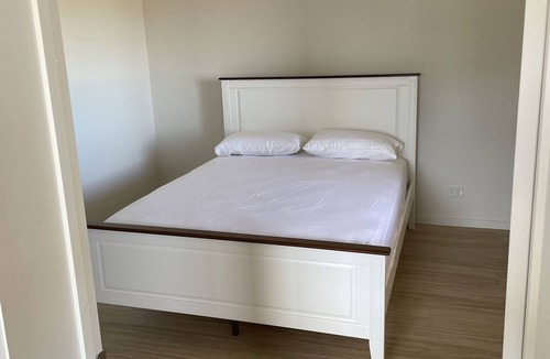Allestree Cabin | Beach Front Cabin 1 - Two Bedroom Self Contained